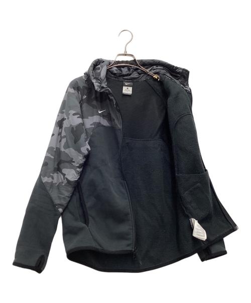 NIKE（ナイキ）NIKE (ナイキ) F.C.R.B. (エフシーレアルブリストル) 迷彩スウェットパーカー グレー サイズ:SIZE Sの古着・服飾アイテム