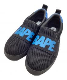 A BATHING APE（アベイシングエイプ）の古着「スリッポン」｜ブラック×ブルー