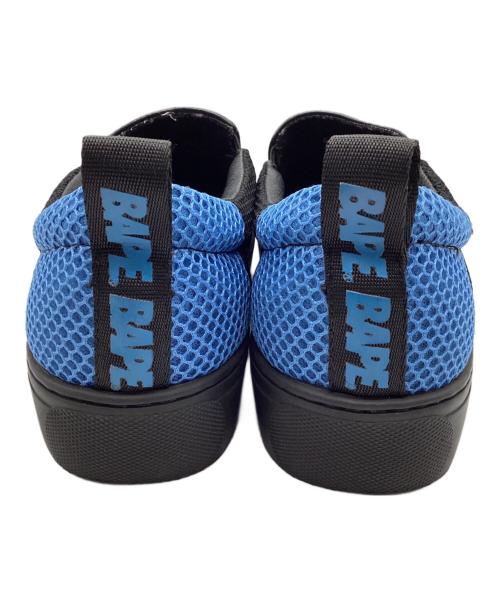 A BATHING APE（アベイシングエイプ）A BATHING APE (アベイシングエイプ) スリッポン ブラック×ブルー サイズ:SIZE 23cmの古着・服飾アイテム