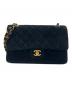 CHANEL（シャネル）の古着「Wフラップチェーンショルダーバッグ」｜ブラック