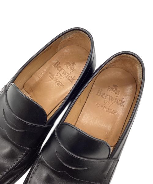 berwick（バーウィック）berwick (バーウィック) コインローファー ブラック サイズ:SIZE UK 6 1/2の古着・服飾アイテム