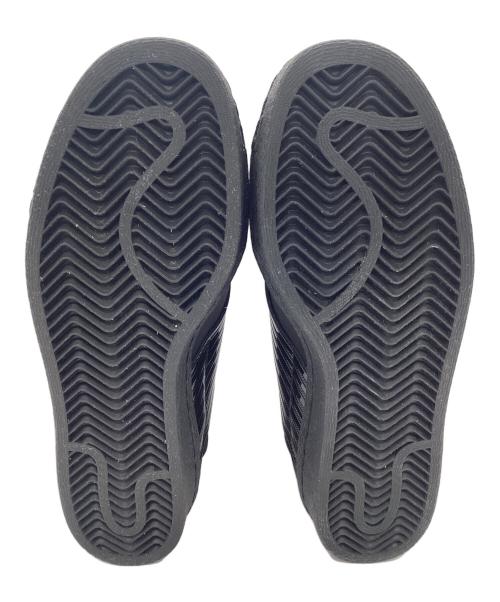 adidas（アディダス）adidas (アディダス) スリッポン アウトラウド ブラック サイズ:SIZE 24cmの古着・服飾アイテム