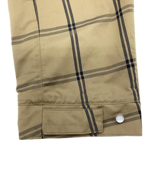 D'URBAN（ダーバン）D'URBAN (ダーバン) フーデッドジャケット カーキ サイズ:SIZE Lの古着・服飾アイテム