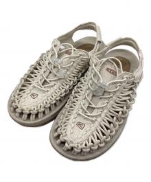 KEEN（キーン）の古着「サンダル ユニークキャンバス」｜ホワイト
