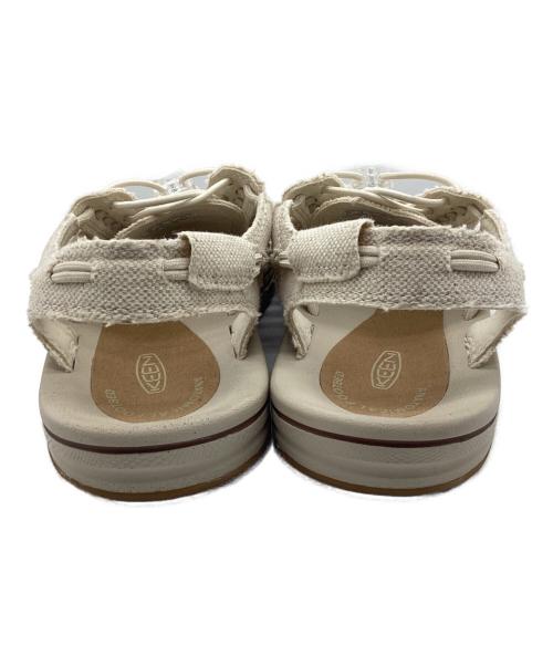 KEEN（キーン）KEEN (キーン) サンダル ユニークキャンバス ホワイト サイズ:SIZE 24.5cmの古着・服飾アイテム