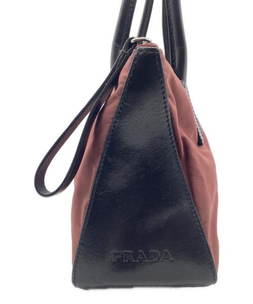 PRADA（プラダ）PRADA (プラダ) ナイロンショルダーバッグ レッド×ブラックの古着・服飾アイテム