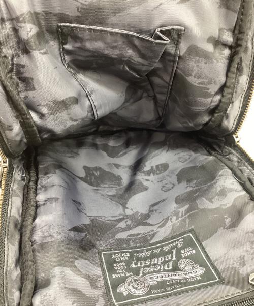 DIESEL（ディーゼル）DIESEL (ディーゼル) デニムボディバッグ グレーの古着・服飾アイテム