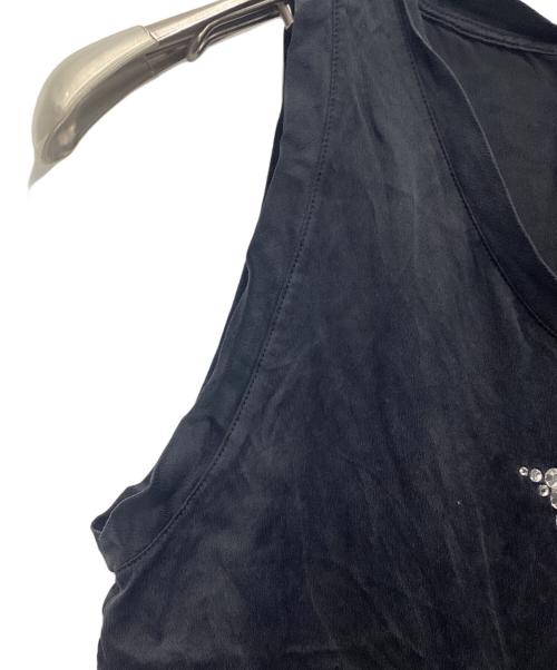 Yves Saint Laurent（イヴサンローラン）Yves Saint Laurent (イヴサンローラン) ノースリーブカットソー ラインストーンロゴ ブラック サイズ:SIZE Sの古着・服飾アイテム