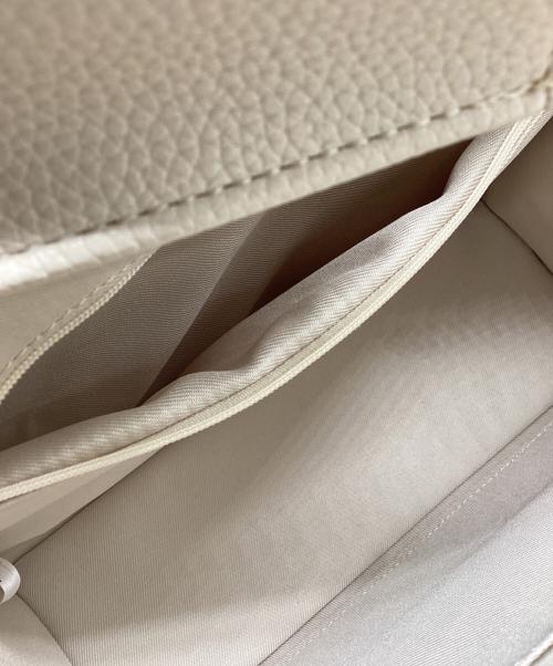 JILL STUART（ジルスチュアート）JILL STUART (ジルスチュアート) バンドオブスクエアトートバッグ ベージュの古着・服飾アイテム