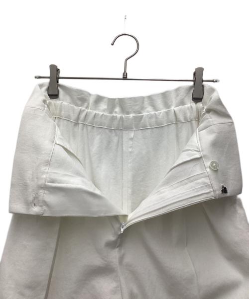 Curensology（カレンソロジー）Curensology (カレンソロジー) シェルタリングテーパードパンツ ホワイト サイズ:SIZE 36の古着・服飾アイテム
