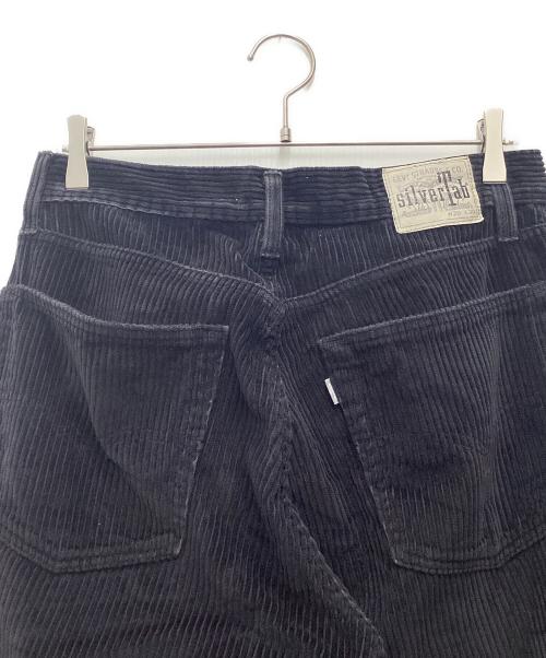 LEVI'S（リーバイス）LEVI'S (リーバイス) Silber Tab BAGGY コーデュロイパンツ ブラック サイズ:SIZE W30×L30の古着・服飾アイテム