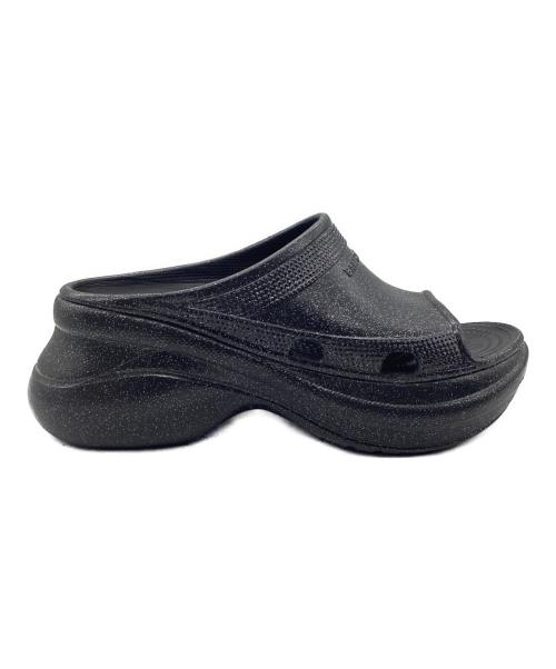 crocs（クロックス）crocs (クロックス) BALENCIAGA (バレンシアガ) スライドサンダル CROCS Pool Crocs SLIDE RUB ブラック サイズ:SIZE 23.5cmの古着・服飾アイテム