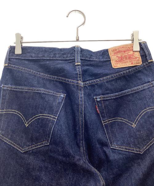 LEVI'S（リーバイス）LEVI'S (リーバイス) 復刻501XXデニムパンツ 1955年モデル ブルー サイズ:SIZE 78.5cm (W31)の古着・服飾アイテム