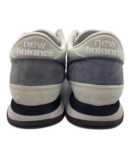 NEW BALANCE（ニューバランス）NEW BALANCE (ニューバランス) ローカットスニーカー ライトグレー サイズ:SIZE USA8の古着・服飾アイテム