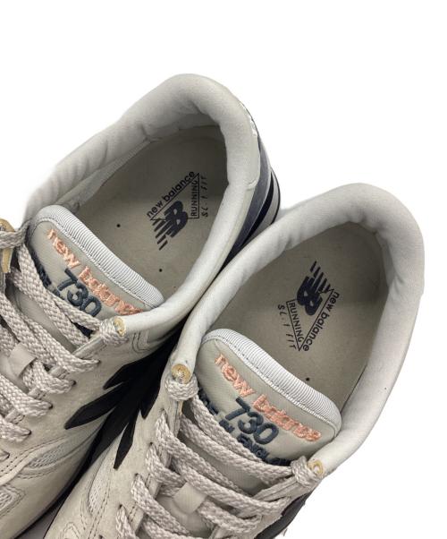 NEW BALANCE（ニューバランス）NEW BALANCE (ニューバランス) ローカットスニーカー ライトグレー サイズ:SIZE USA8の古着・服飾アイテム