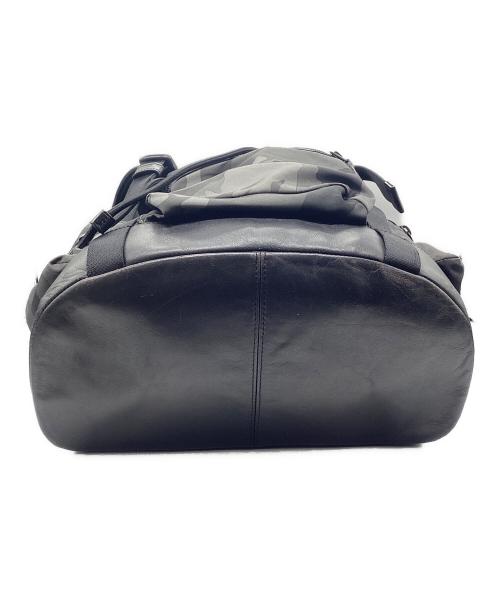 COACH（コーチ）COACH (コーチ) リュック オリーブの古着・服飾アイテム