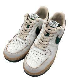 NIKE（ナイキ）の古着「ローカットスニーカー AIR FORCE 1 '07 LV8 SAIL/GORGE GREEN-SESAME-PEARL WHITE」｜ホワイト