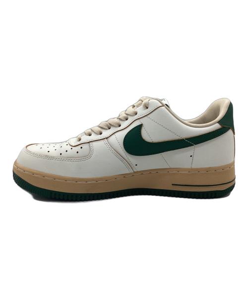 NIKE（ナイキ）NIKE (ナイキ) ローカットスニーカー AIR FORCE 1 '07 LV8 SAIL/GORGE GREEN-SESAME-PEARL WHITE ホワイト サイズ:SIZE 27cmの古着・服飾アイテム