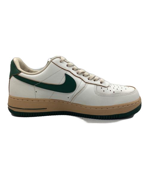 NIKE（ナイキ）NIKE (ナイキ) ローカットスニーカー AIR FORCE 1 '07 LV8 SAIL/GORGE GREEN-SESAME-PEARL WHITE ホワイト サイズ:SIZE 27cmの古着・服飾アイテム