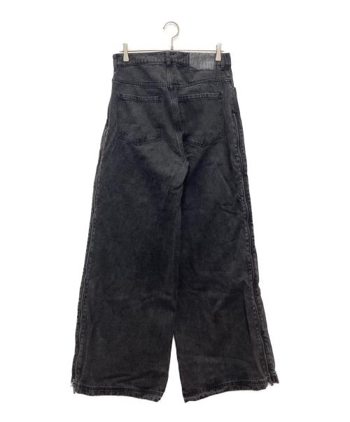 adidas（アディダス）adidas (アディダス) ジップ ウォッシュド デニムパンツ ブラック サイズ:SIZE 31の古着・服飾アイテム
