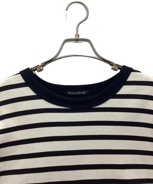 mizuiro-ind（ミズイロインド）mizuiro-ind (ミズイロインド) 半袖ワンピース ホワイト×ブラック サイズ:SIZE Freeの古着・服飾アイテム
