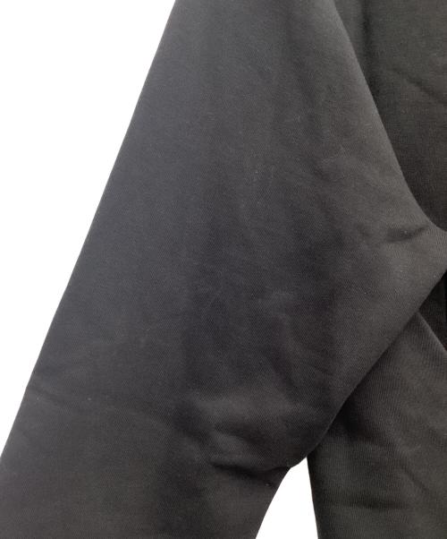 Carhartt WIP（カーハート ワーク イン プログレス）CARHARTT WIP (カーハート ワーク イン プログレス) プルオーバーパーカー ブラック サイズ:SIZE Lの古着・服飾アイテム