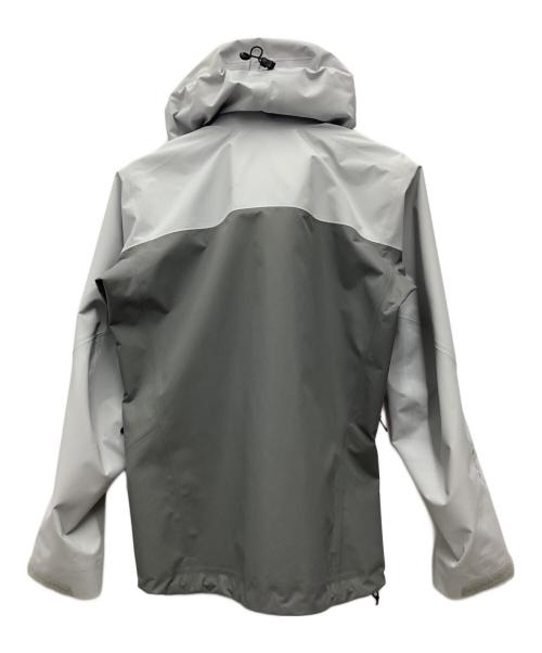 ARC'TERYX（アークテリクス）ARC'TERYX (アークテリクス) Beta AR jacket ソリチュード／ヴォイド サイズ:SIZE Sの古着・服飾アイテム