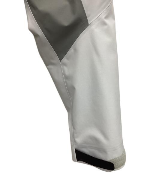 ARC'TERYX（アークテリクス）ARC'TERYX (アークテリクス) Beta AR jacket ソリチュード／ヴォイド サイズ:SIZE Sの古着・服飾アイテム