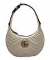 GUCCI（グッチ）の古着「ハーフムーンバッグ GGマーモント」｜アイボリー