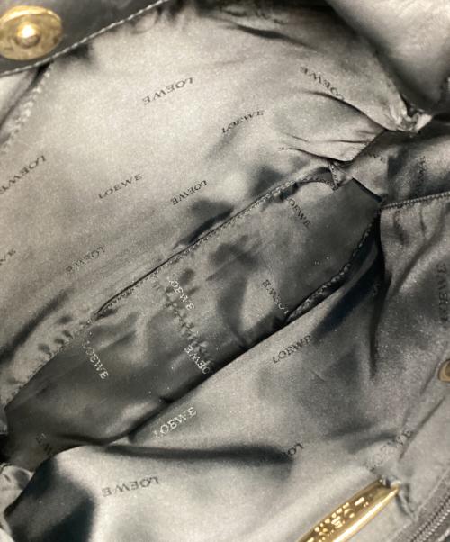 LOEWE（ロエベ）LOEWE (ロエベ) 巾着ショルダーバッグ ブラックの古着・服飾アイテム