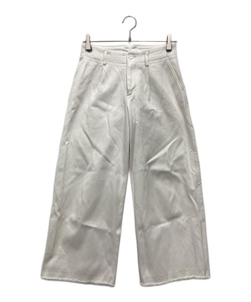 DRAWER（ドゥロワー）Drawer (ドゥロワー) カットオフワイドデニムパンツ ホワイト サイズ:SIZE 36の古着・服飾アイテム