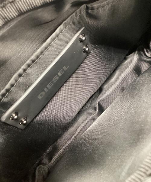 DIESEL（ディーゼル）DIESEL (ディーゼル) ショルダーバッグ BOLDMESSAGE ブラックの古着・服飾アイテム