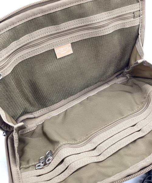PORTER（ポーター）PORTER (ポーター) ボディーバッグ フィールドバック ブラウン×カーキの古着・服飾アイテム