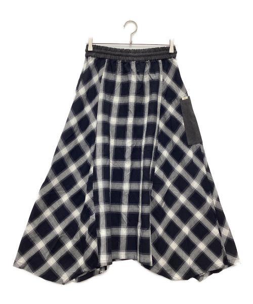 AVIREX（アヴィレックス）AVIREX (アヴィレックス) WAFFLE OMBRE CHECK IRREGULAR SKIRT ロングスカート ブラック サイズ:SIZE Freeの古着・服飾アイテム