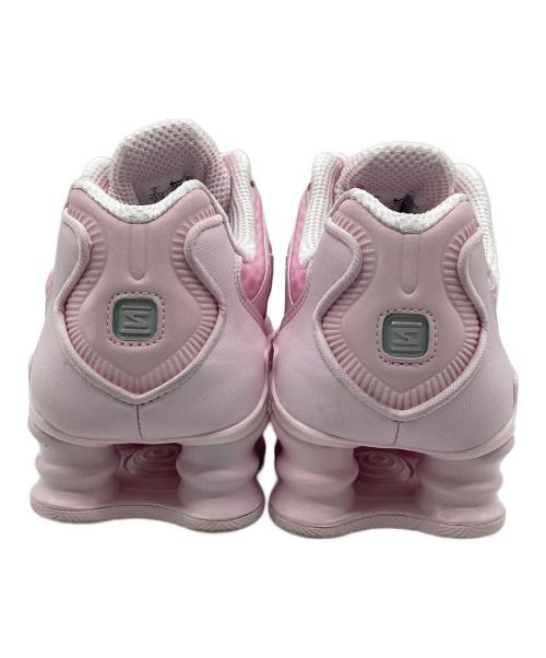NIKE（ナイキ）NIKE (ナイキ) ローカットスニーカー NIKE W SHOX TL PINK FOAM/PINK FOAM-MTLC SILVER ピンク サイズ:SIZE 24cmの古着・服飾アイテム