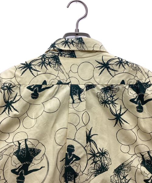 Sun Surf（サンサーフ）Sun Surf (サンサーフ) 半袖シャツ カーキ サイズ:SIZE Mの古着・服飾アイテム