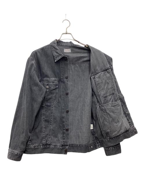 BLUE BLUE（ブルーブルー）BLUE BLUE (ブルーブルー) Light Denim 3rd Type Trucker Jacket デニムジャケット ブラック サイズ:SIZE XLの古着・服飾アイテム