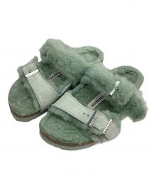 BIRKENSTOCK（ビルケンシュトック）の古着「サンダル アリゾナシアリングリベット」｜グリーン