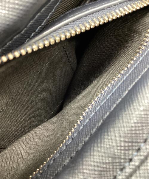 Vivienne Westwood（ヴィヴィアンウエストウッド）Vivienne Westwood (ヴィヴィアンウエストウッド) チェーンショルダーバッグ VEGAN グレーの古着・服飾アイテム