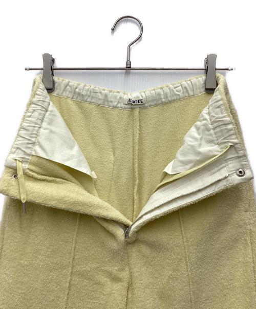 AURALEE（オーラリー）AURALEE (オーラリー) COTTON NYLON PILE PANTS - LIGHT YELLOW イエロー サイズ:SIZE 0の古着・服飾アイテム