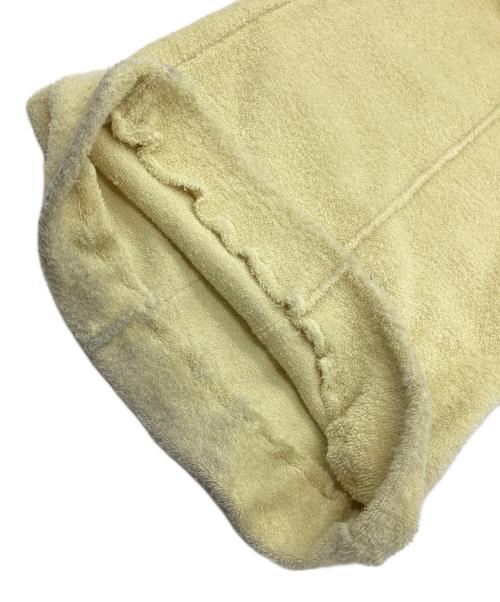 AURALEE（オーラリー）AURALEE (オーラリー) COTTON NYLON PILE PANTS - LIGHT YELLOW イエロー サイズ:SIZE 0の古着・服飾アイテム