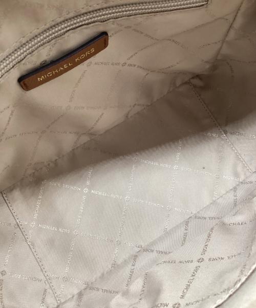 MICHAEL KORS（マイケルコース）MICHAEL KORS (マイケルコース) ショルダーバッグ ブラウンの古着・服飾アイテム