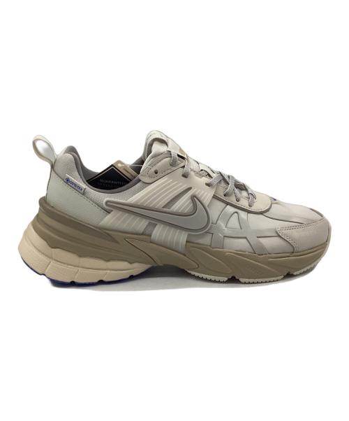 NIKE（ナイキ）NIKE (ナイキ) v2k run gtx ローカットスニーカー グレー サイズ:SIZE 25cmの古着・服飾アイテム