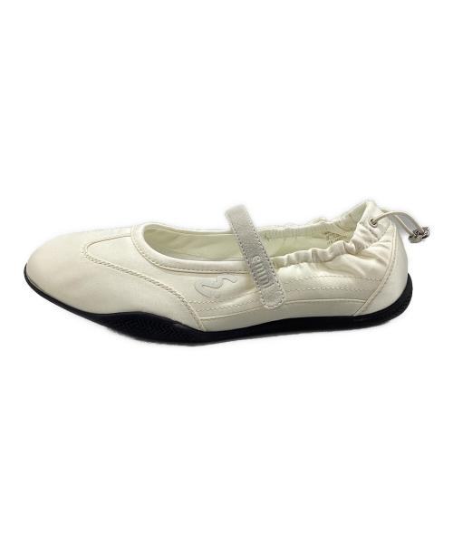 emmi（エミ）emmi (エミ) バレエシューズ アイボリー サイズ:SIZE 24㎝の古着・服飾アイテム
