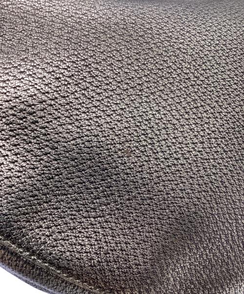 GUCCI（グッチ）GUCCI (グッチ) ワンショルダーバッグ ゴールドの古着・服飾アイテム