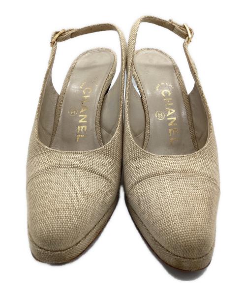 CHANEL（シャネル）CHANEL (シャネル) バックストラップパンプス ベージュ サイズ:SIZE 35の古着・服飾アイテム