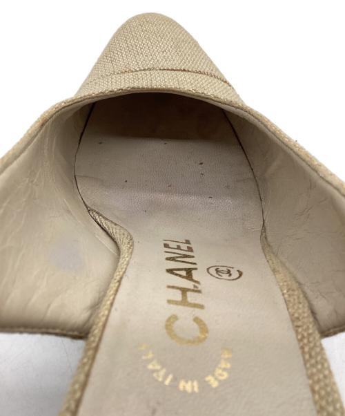 CHANEL（シャネル）CHANEL (シャネル) バックストラップパンプス ベージュ サイズ:SIZE 35の古着・服飾アイテム