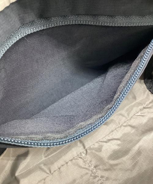 bellroy（ベルロイ）Bellroy (ベルロイ) Lite Sling 7L Black ナイロンショルダーバッグ ブラックの古着・服飾アイテム