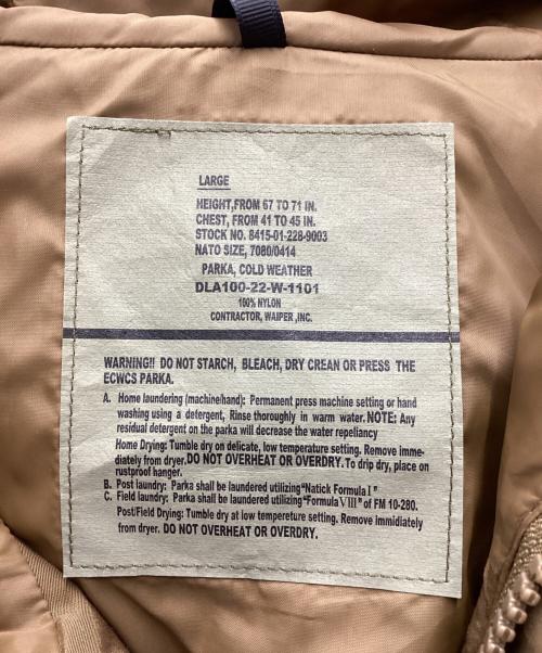 waiper（ワイパー）WAIPER (ワイパー) 米軍 ECWCS GEN1 COLD WEATHER PARKA PERTEX UNLIMITED ミリタリージャケット カーキ サイズ:SIZE Lの古着・服飾アイテム