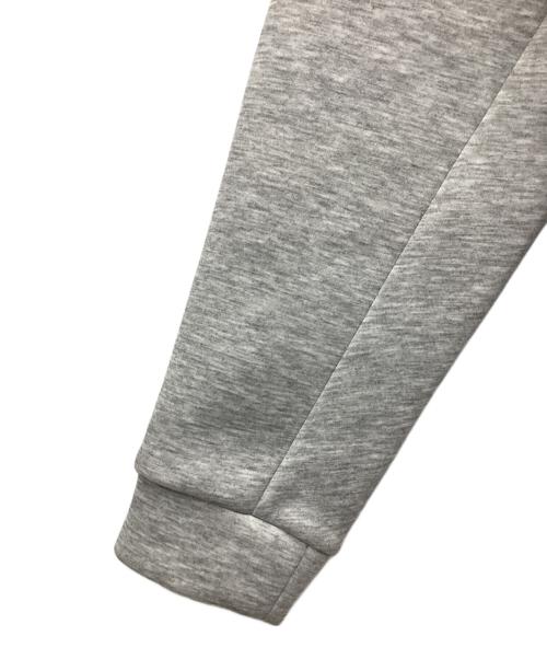 HELLY HANSEN（ヘリーハンセン）HELLY HANSEN (ヘリーハンセン) HHロゴシックスウェットジップパーカー グレー サイズ:SIZE Mの古着・服飾アイテム